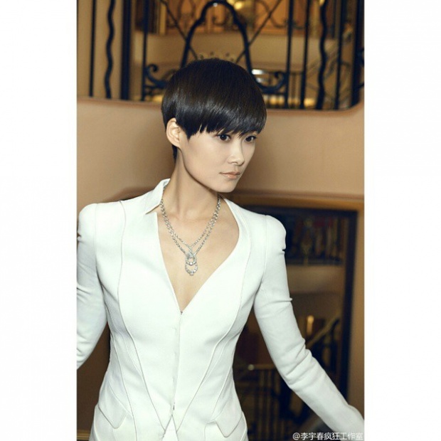 ทำความรู้จัก!!Li Yuchun สาวชุดดำที่เดินข้างหลังชมพู่ในคานส์!!(รูปเพียบ)