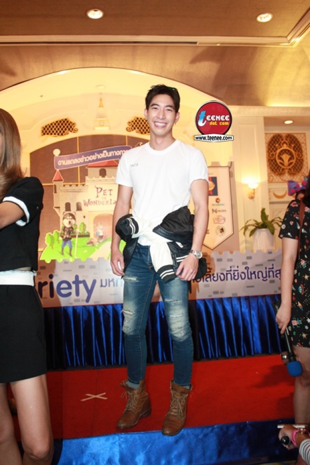 ปริศนา!! สาวที่ โตโน่ ควงไปภูทับเบิกคือใคร? ที่แท้...