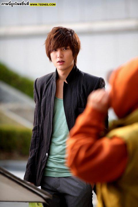 กริ๊ดด..Lee min Ho @CITY HUNTER in Thailand.