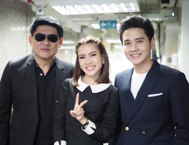 ป๋าดันเอง สรยุทธ เชียร์เต็มสตรีม !โต๋ ศักดิ์สิทธิ์ นั่งแท่นอ่านข่าว!! ...(คลิป)