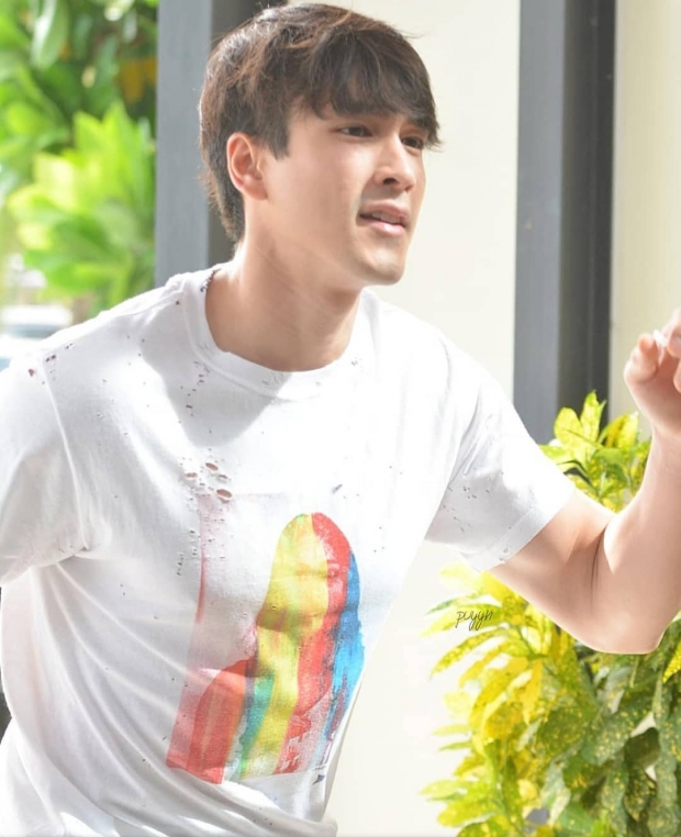 แห่ซูมเสื้อณเดชน์ เจอแซวจนได้ อะไรจะขนาดน๊านน 