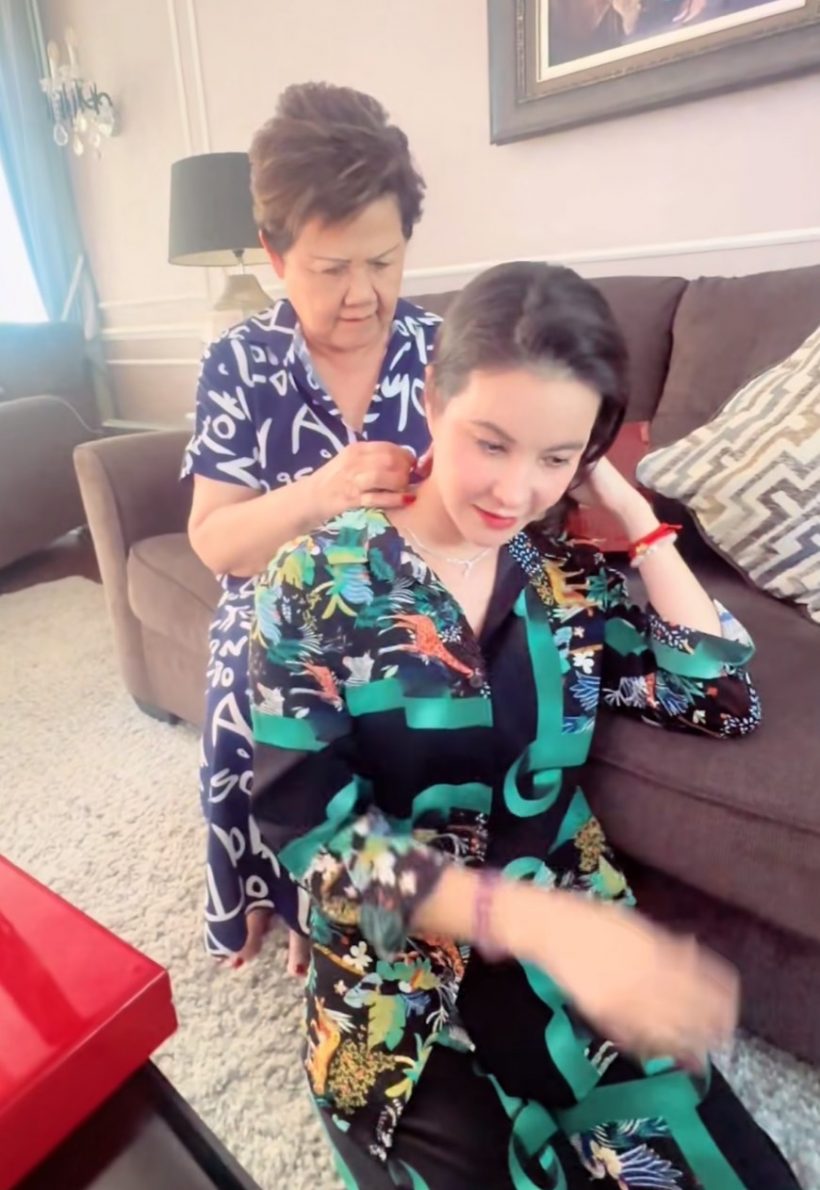 วาสนาธัญญ่า แม่สามีให้เพชรอีกแล้ว ปีนี้หรูอลังการมาก