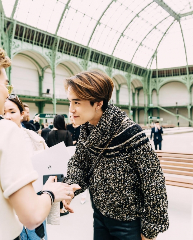 เจมส์ ธีรดนย์ เผยความรู้สึก หลังบินไปปารีสครั้งแรก ร่วมงาน CHANEL กระทบไหล่เซเลบทั่วโลก