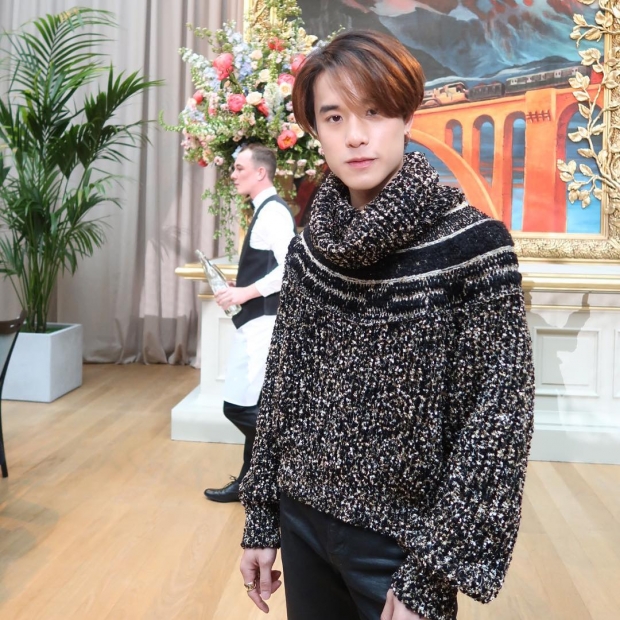 เจมส์ ธีรดนย์ เผยความรู้สึก หลังบินไปปารีสครั้งแรก ร่วมงาน CHANEL กระทบไหล่เซเลบทั่วโลก