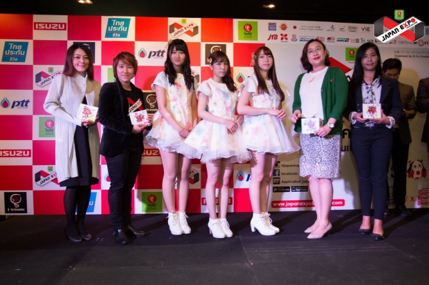 3 สาว AKB48 ร่วมแถลงข่าว งาน Japan Expo Thailand 2016