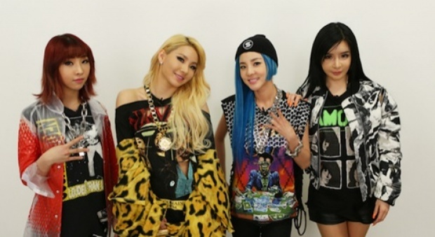  ดาร่า นิ่งเงียบเมื่อถูกนักข่าวถามถึงอดีตเพื่อร่วมวง 2NE1 ในงานแถลงข่าว