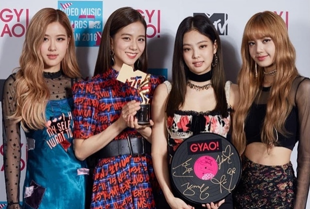 ปังอีกแล้ว!! BLACKPINK คว้ารางวัลใหญ่งาน MTV ที่ญี่ปุ่น