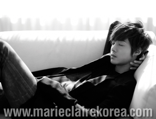 อ๊าก...หล๊อ หล่อ Kim Hyun Joong – Marie Claire 