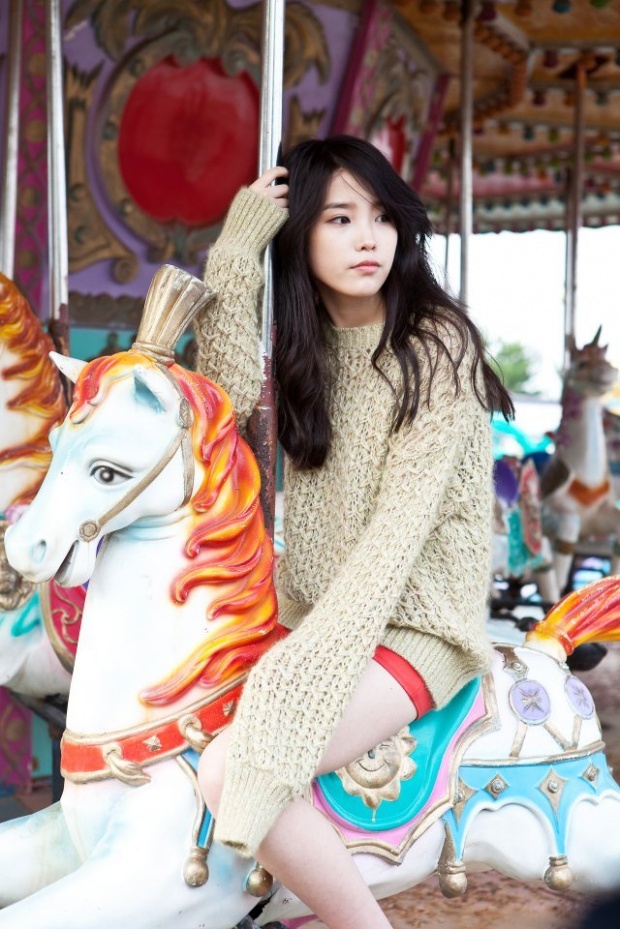 12 ภาพ ที่แสดงถึงความสวยชวนตะลึงของ ผู้หญิงที่ชื่อ’IU’