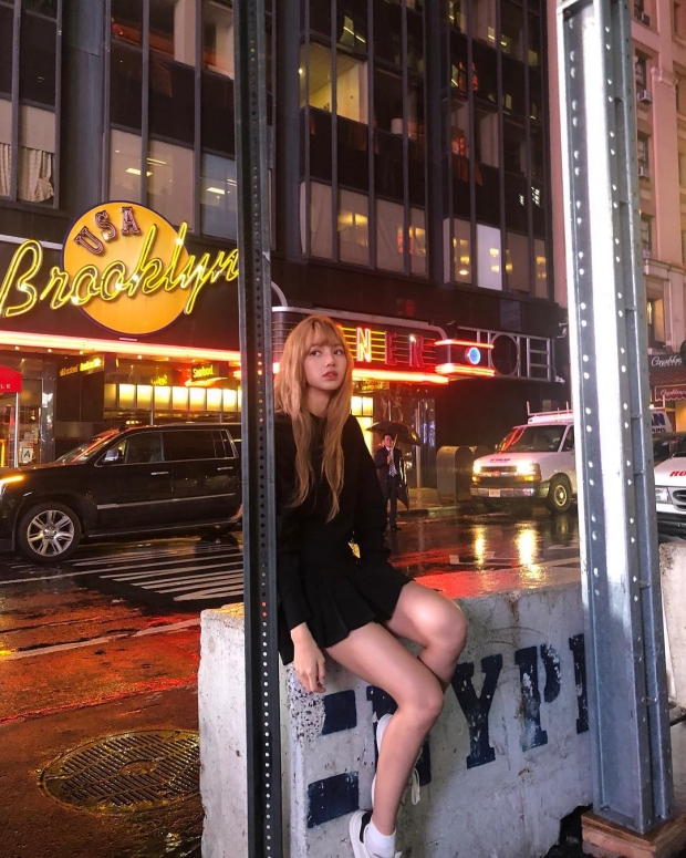 ลิซ่า เผยภาพค่ำคืนที่นิวยอร์ก หลังโกอินเตอร์ครั้งแรกในอเมริกา