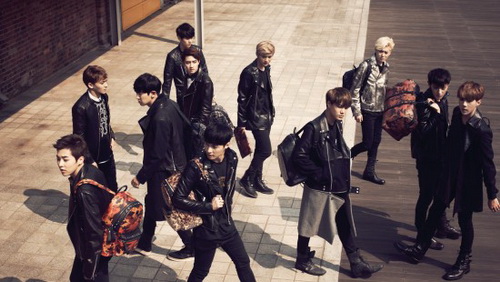 EXO อวดคอลเเลคชั่นใหม่ของ MCM