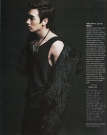 Eun Hyuk แห่ง Super Junior เผยภาพในนิตยสาร Singles 