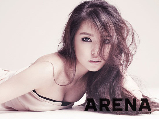 Pic : Min Hyo Rin Arena Homme