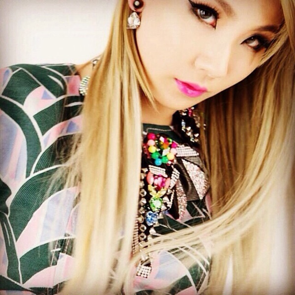 CL ปัดข่าวลือ ยุบวง ของ 2NE1!!