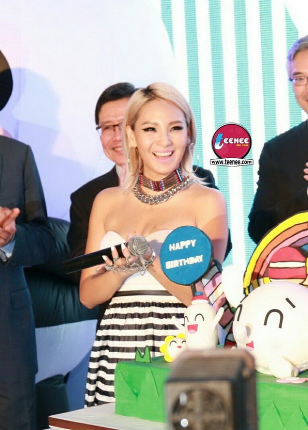 ห้างแทบแตกCL 2NE1 โผล่เซอร์ไพรส์!! แฟนๆชาวไทย