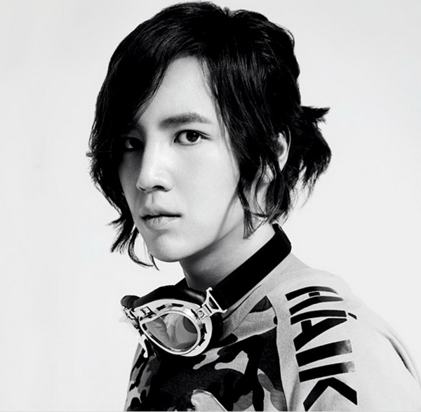 แอบดู Jang Geun Suk ถ่ายแบบ!! (หล่อเนอะ)