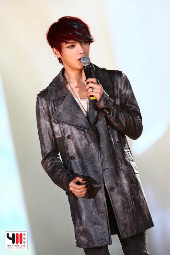 คิมแจจุง มาตามสัญญาร้องเต้นแบบจัดเต็ม ใน Kim Jaejoong 2013 Mini Concert & Fan Meeting in Thailand