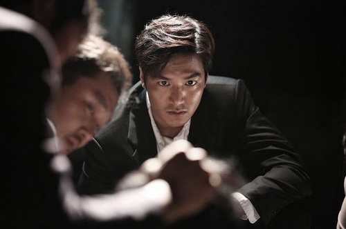 Gangnam Blues เลื่อนฉายปีหน้า