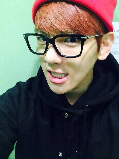 แบคฮยอน EXO