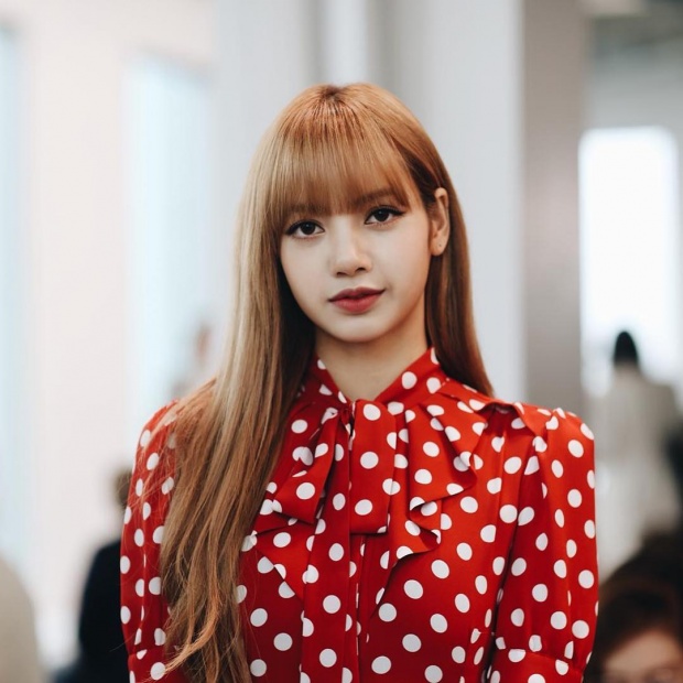 ส่องราคาชุด “ลิซ่า” BLACKPINK ร่วมงาน MichaelKors ที่นิวยอร์กแฟชั่นวีค (คลิป)