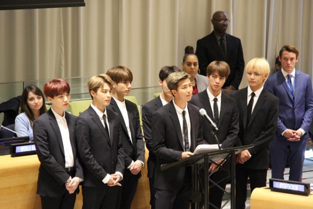 “BTS” บอยแบรนด์วงแรกขึ้นประชุมสมัชชาเวที UN กล่าวสุนทรพจน์เพื่อเยาวชนทั่วโลก! (คลิปซับไทย)