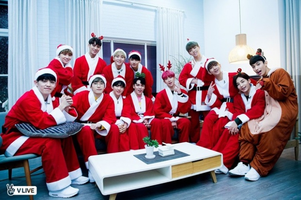 คิ้วท์เว่อร์! เมื่อไอดอลเกาหลี กลายร่างเป็นซานตาคลอส!!