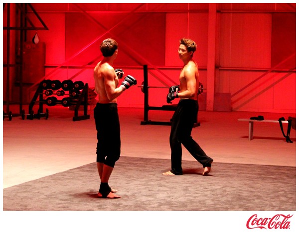 เบื้องหลัง!! Nick Khun and Taecyeon – Coca Cola Zero