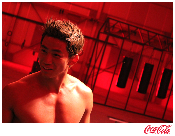 เบื้องหลัง!! Nick Khun and Taecyeon – Coca Cola Zero