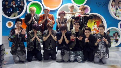 EXO เปิดใจถึงแฟนคลั่ง ที่ตามติดทุกฝีก้าว