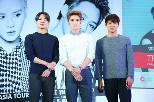 ห้างแทบแตก JYJ แถลงคอนเอเชียทัวร์ ชวนแฟนๆมาเจอกัน 25 ก.ย.นี้!