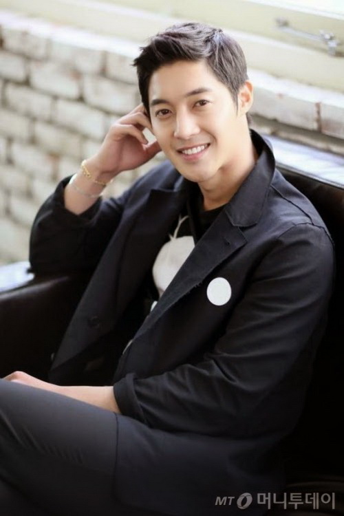 KeyEast ปฏิเสธข่าวการเข้ากรมของ คิมฮยอนจุง