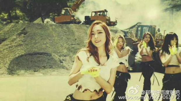 ว่อน! ภาพ เจสสิก้า โผล่ MV snsd 