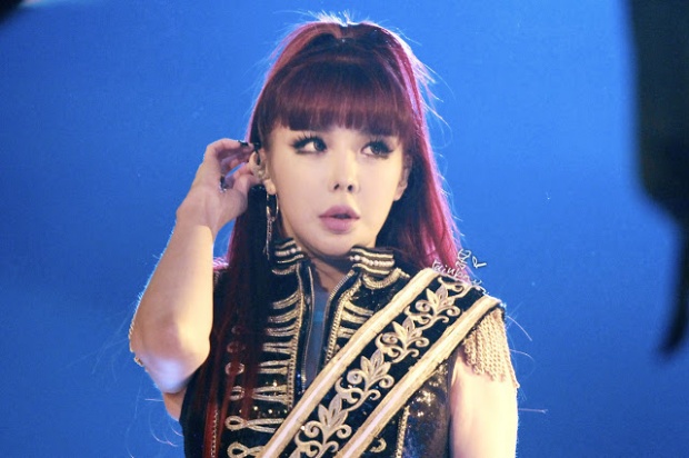 ภาพล่าสุดของ พัคบอม 2 ne1 หลังหายไปนาน ถูกเปิดเผย!