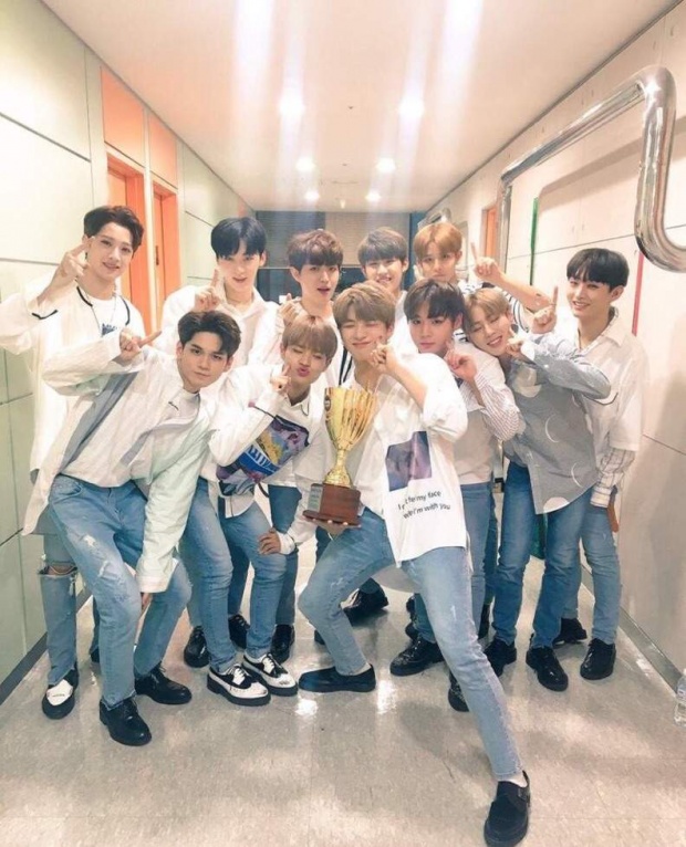  ตัวแทนเผยเหตุผลที่หนุ่มๆ Wanna One ไม่มีเวิลด์ทัวร์ที่ประเทศญี่ปุ่น