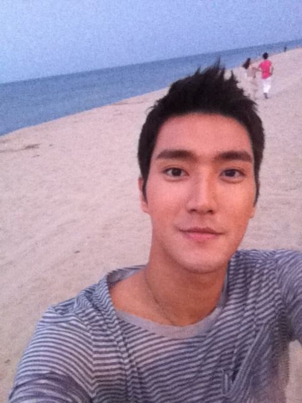 Update Choi Siwon @ twitter