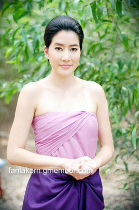 เรื่องย่อ เรือนเสน่หา