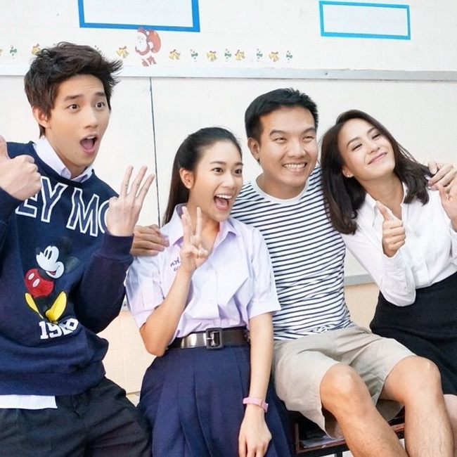 รวมรูปสุดจิ้นของ รถเมล์ – ต่อ ใน ความลับของห้อง ม.6/3