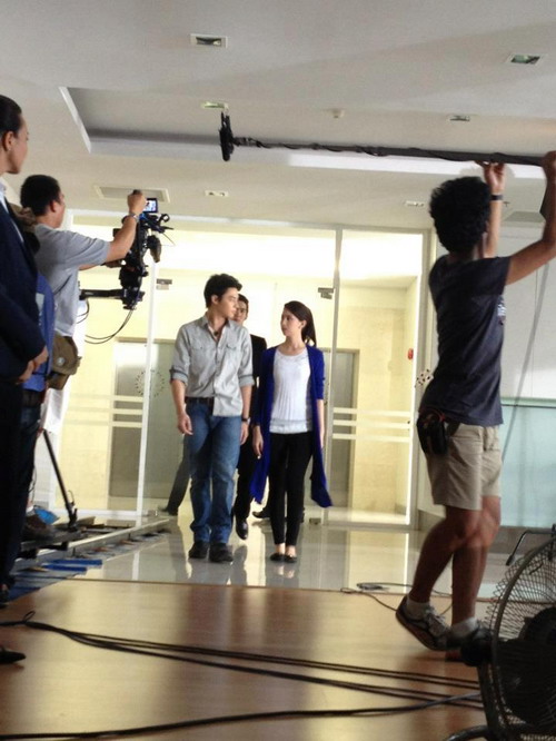 ภาพเบื้องหลังการถ่ายทำจากละคร 