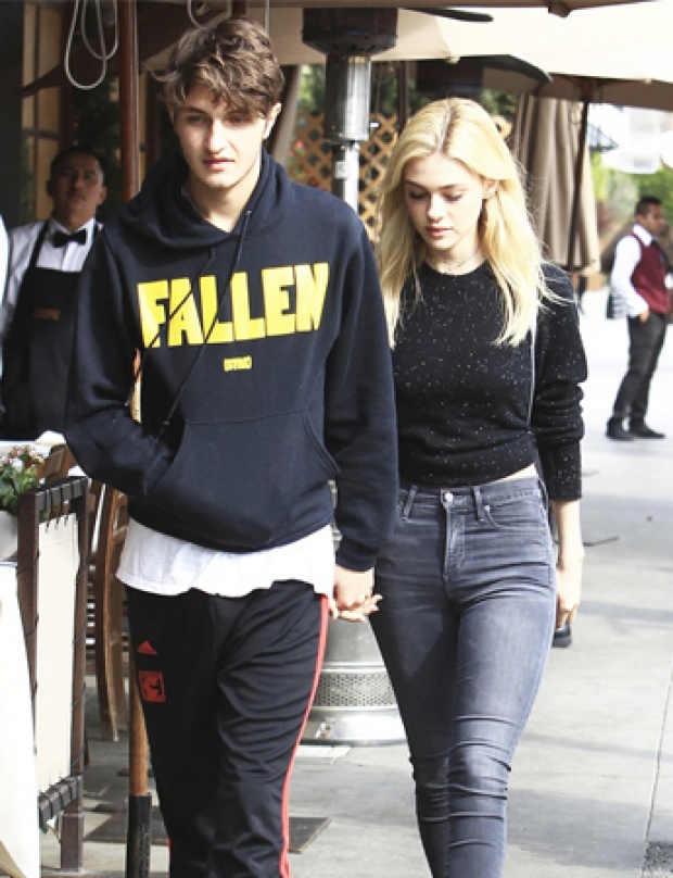  Anwar Hadid กำลังเดท Nicola Peltz ยืนยันข่าวลือผ่านรูปคู่ไอจี