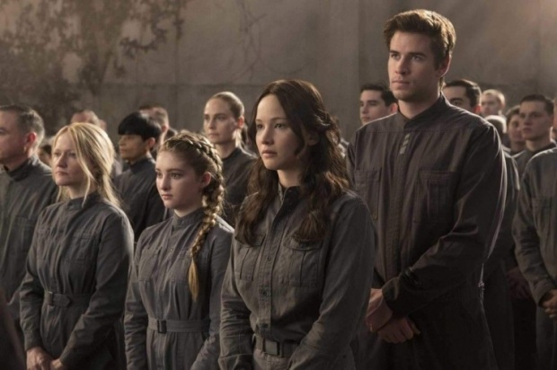 จำได้ไหม? พริมโรส เอเวอร์ดีน สาวน้อยจาก หนัง The Hunger Games ยิ่งโตยิ่งร้อนแรง!