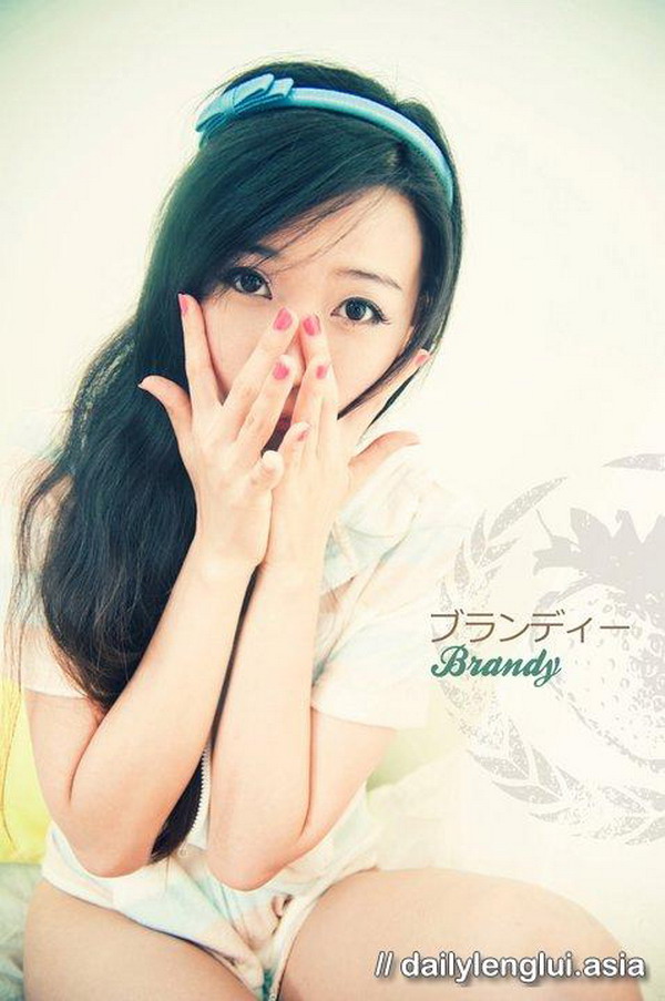 PIX:Brandy Akiko สาว เซ็กซี่ สุดน่ารัก จาก มาเลเซีย