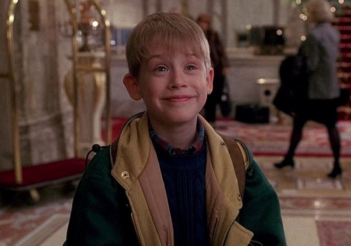 แม็กคอเลย์ คัลกิน ในหนัง home alone 2 โดดเดี่ยวผู้น่ารัก 2