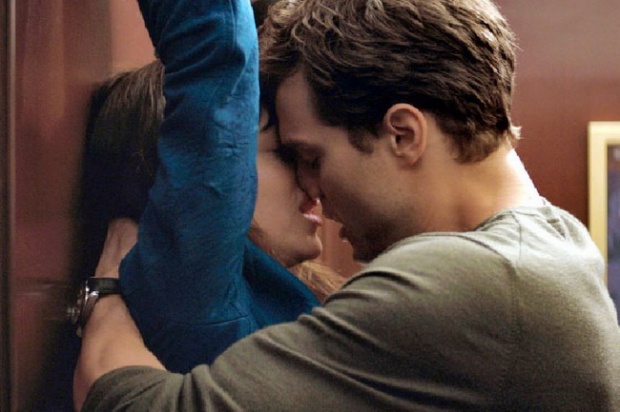  Fifty Shades of Grey  หนังสยิว กระแสแรงที่สุดชั่วโมงนี้!