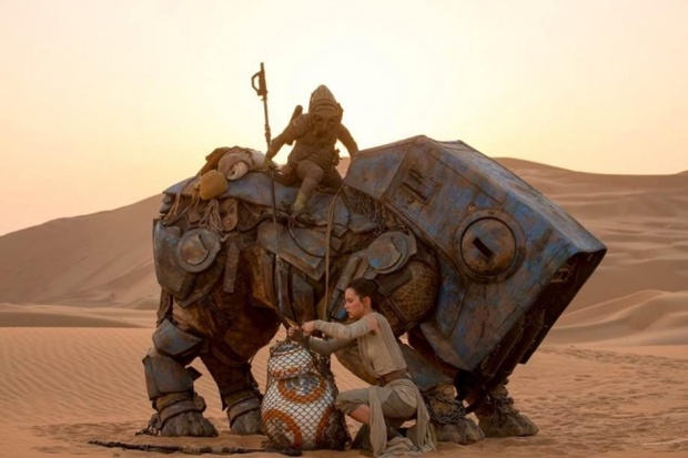 มาแล้ว!! เอาใจคอหนัง STAR WARS : THE FORCE AWAKENS