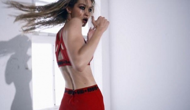 ขยี้ตาแรง!! Gigi Hadid ถ่ายแบบชุดออกกำลังกาย แต่คนโฟกัสสิ่งนี้?