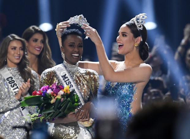 จักรวาลต้องแบบนี้! ย้อนฟังทุกคำถาม-ตอบ 5 คนสุดท้าย บนเวที Miss Universe 2019