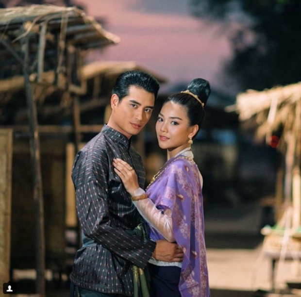 ปั้นจั่น อดไม่ได้จริงๆ หลังเห็นสาวนั่งดูเรื่อง บุพเพสันนิวาส บนเครื่องบิน!