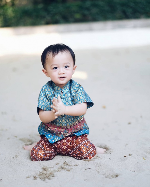 พ่อน็อต เผยภาพ สายฟ้า-พายุ แต่คนกลับโฟกัสที่ด้านหลัง นั่นใช่บ้านใหม่ที่ใกล้เสร็จแล้วถูกมั้ย?