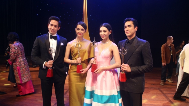 ผลโทรทัศน์ทองคำ ณเดชน์ -เบลล่า นำชาย-หญิง,บุพเพฯซิว 6 รางวัล