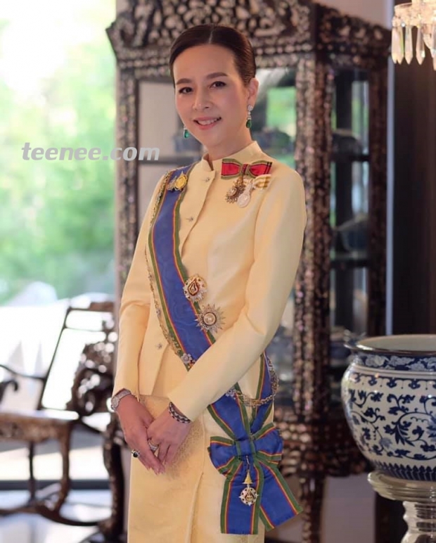สวยเลอค่ามาก มาดามเเป้ง เเต่งชุดไทยจิตรลดา ร่วมงานพระราชพิธีบรมราชาภิเษก 